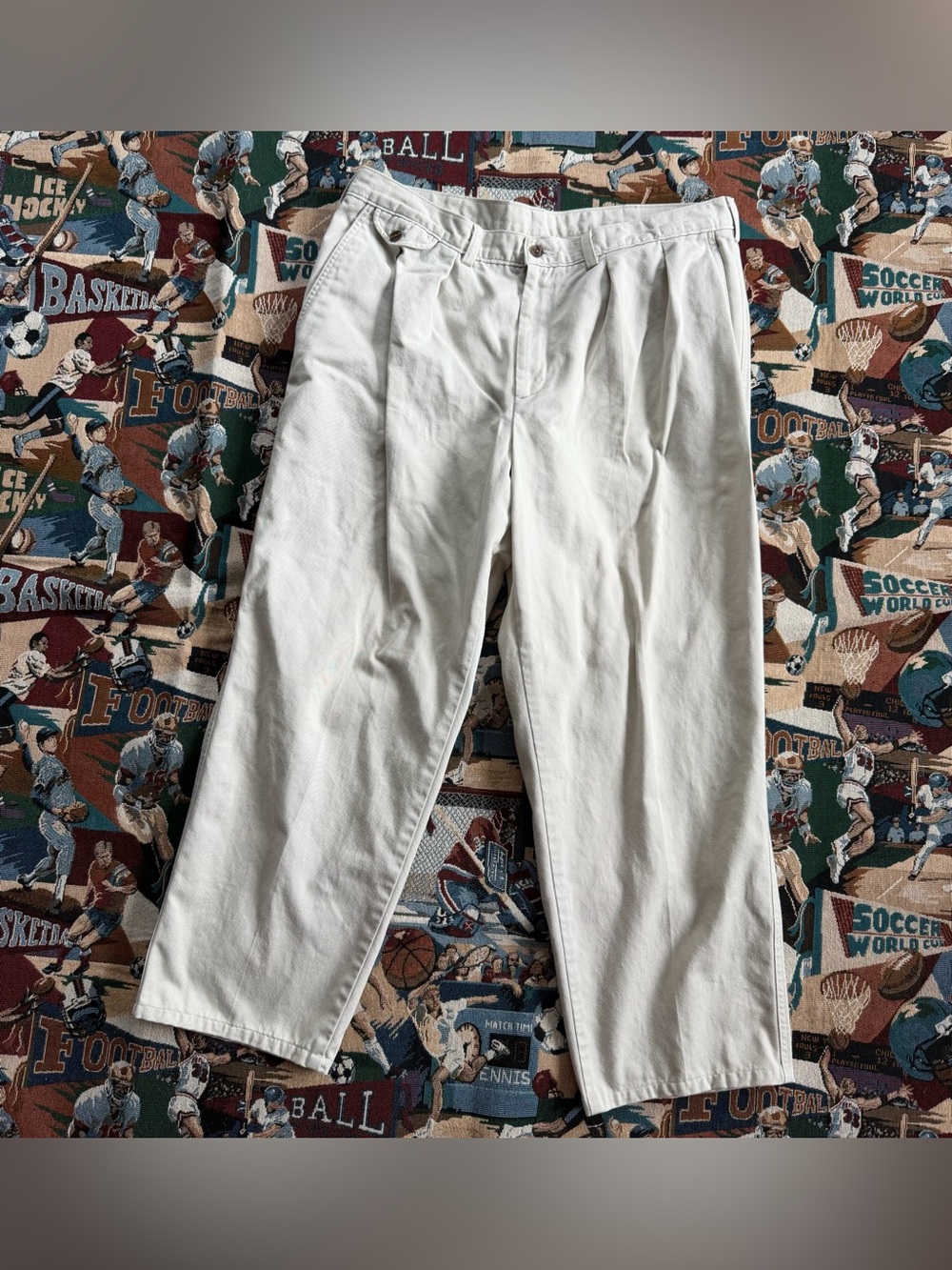 Vintage 90s Men’s Savane Tan Pleated 100% Cotton Chino Pants